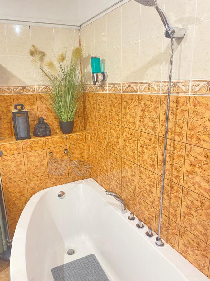Cosy 2 Room 55M2 Centric 10Min To Old Town Ac Riga Extérieur photo